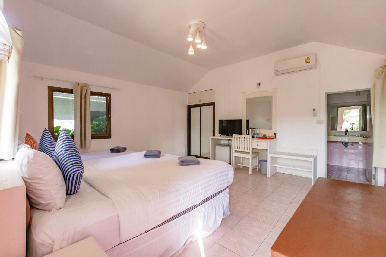 เบย์ บีช รีสอร์ต Hotel Choeng Mon ภายนอก รูปภาพ