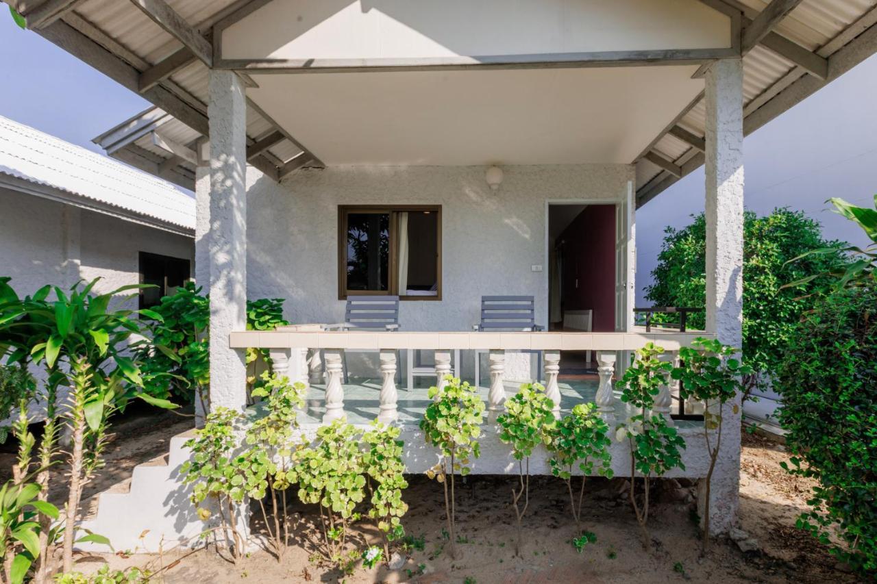เบย์ บีช รีสอร์ต Hotel Choeng Mon ภายนอก รูปภาพ